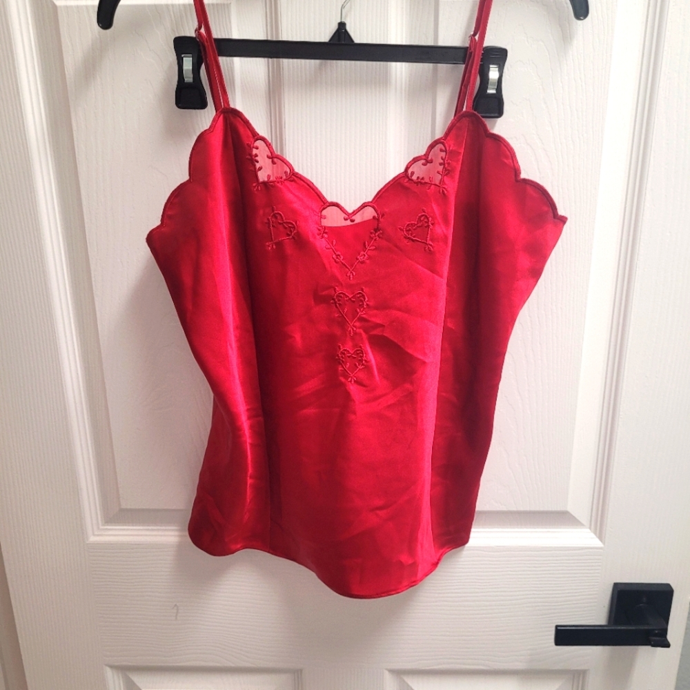 Silky, Sexy, Red Babydoll 2 pc nighty in Sz M by Valerie Stevens